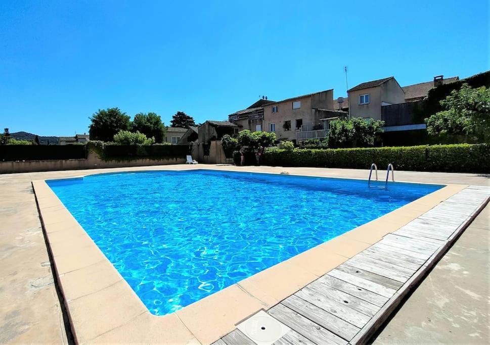 La Petite Venise Apartment Гударг Екстериор снимка